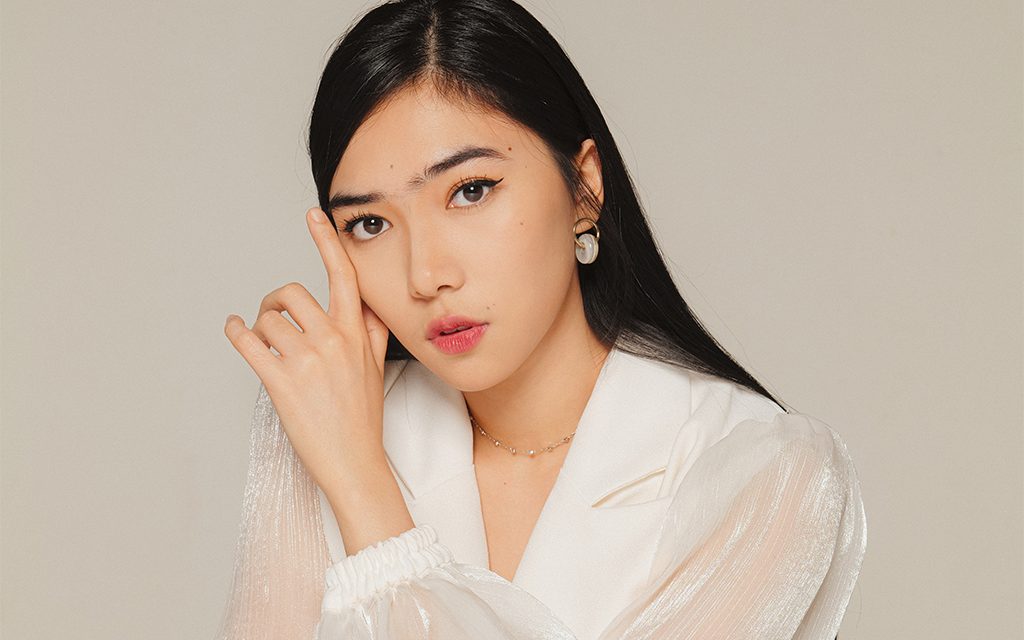 Isyana Sarasvati Berani Berbeda, Namun Tetap Berkarya