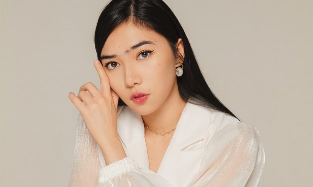 Isyana Sarasvati Berani Berbeda, Namun Tetap Berkarya