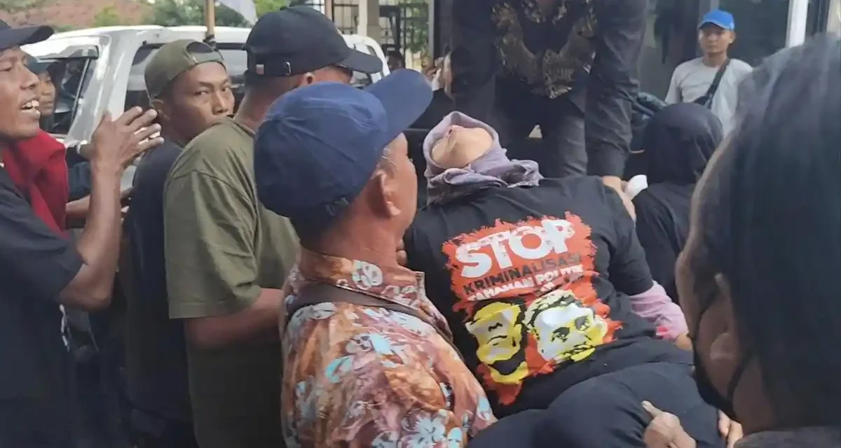Istri Pentolan AMPB Pingsan di PN Pati