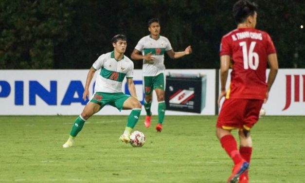 Peran Gelandang Dalam Mengatur Ritme Permainan Sepak Bola